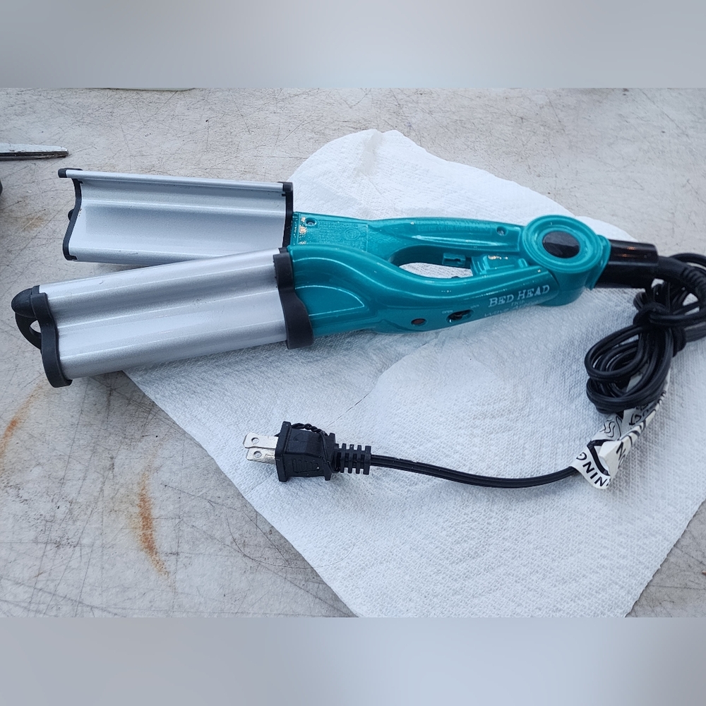 Bed Head Wave Artist Wave Curler Preowned